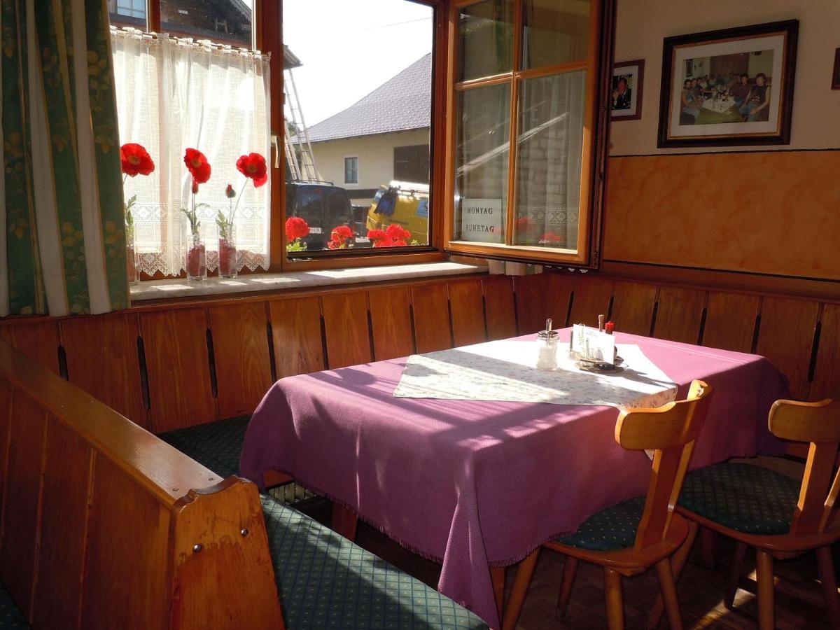 Gasthaus Kirchenwirt Koppl Esterno foto